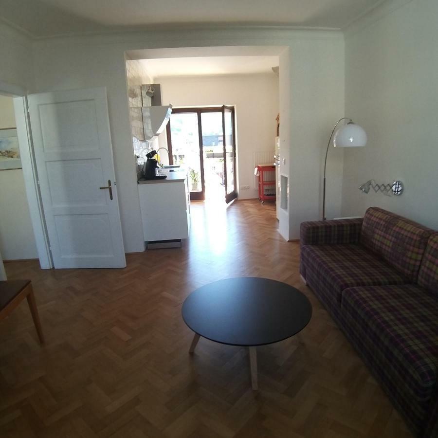 גמונדן Marktplatz Mountain View מראה חיצוני תמונה